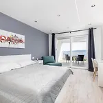 Casa Bella With Sea Views - 1,4km From The Villa